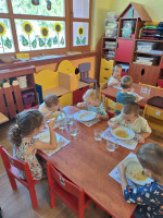 /album/malaci-prve-dni/0000-jpg/