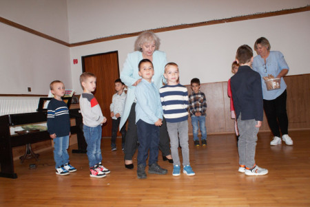 Príprava na vystúpenie k mesiacu úcty k starším